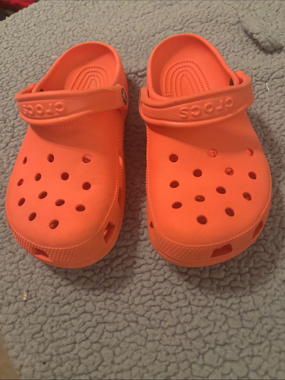 CROCS Classic Clog in Vibrant Orange
